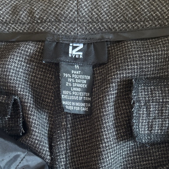 Women’s Classic Dress Pants - Picture 5 of 6